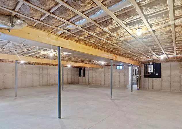 Expert Crawl Space Cleanup: Your Crawl Space Restoration Team in Raymore, MO
