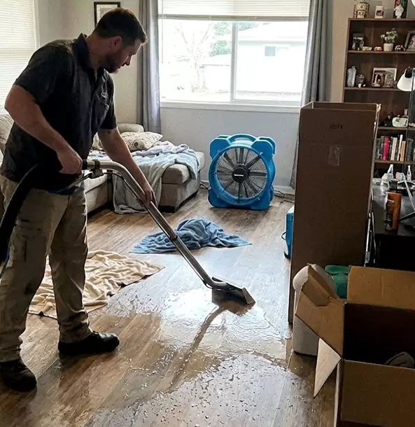 Why Raymore Chooses Raymore Restoration Pro for Water and Mold Restoration?